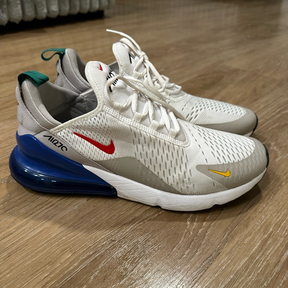 Nike Air Max 270 - Picture 4 of 5